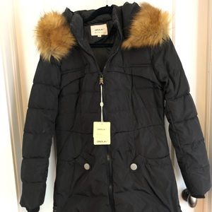 Orolay Winter Jacket with Faux Fur Trim